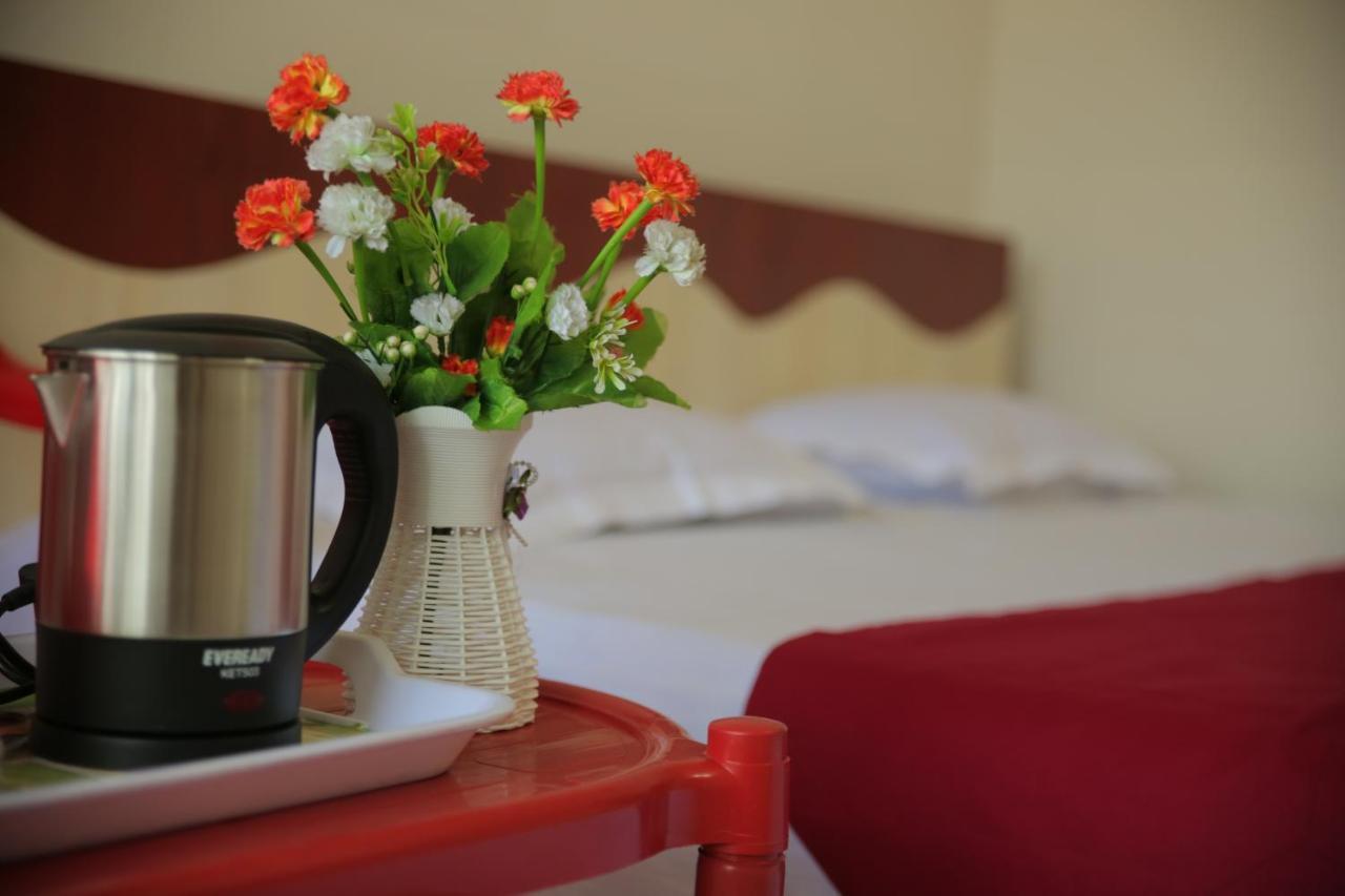 Provanil Guest House Puri Eksteriør bilde